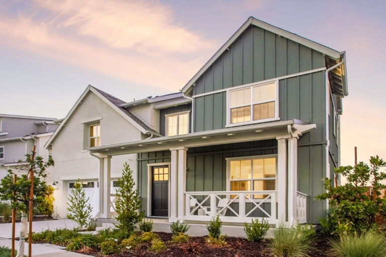 The Boathouse Delta Coves